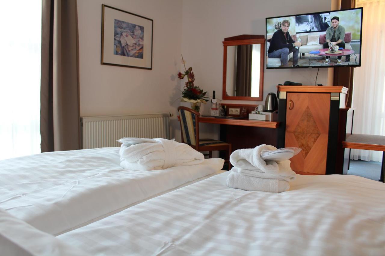 Hotel Residenz Бад-Франкенхаузен-Кифхойзер Экстерьер фото