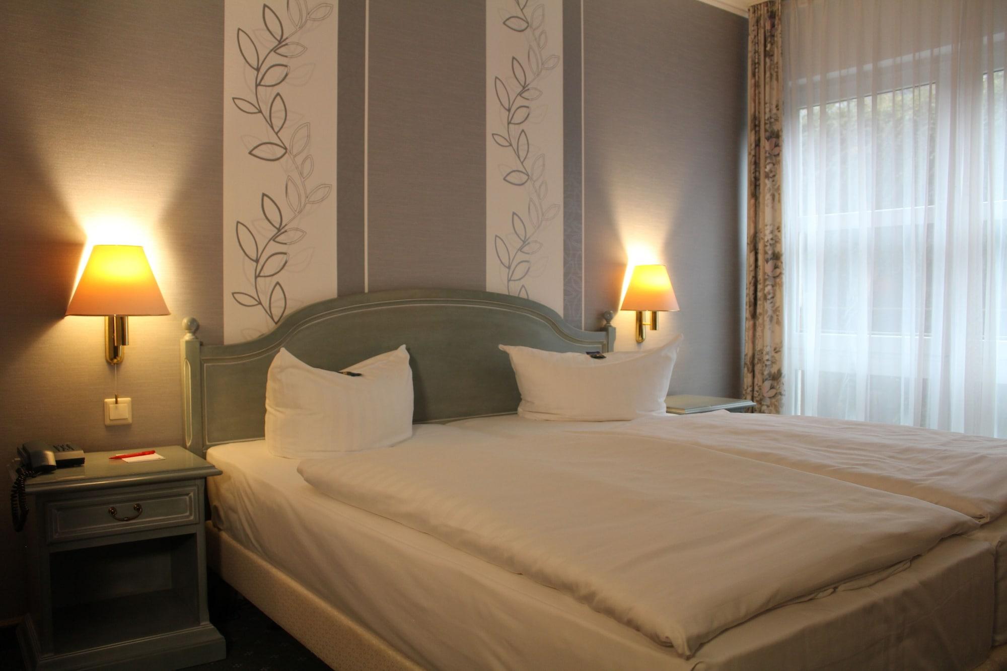 Hotel Residenz Бад-Франкенхаузен-Кифхойзер Экстерьер фото
